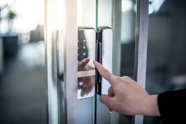 Electronic code lock installation in Oxford